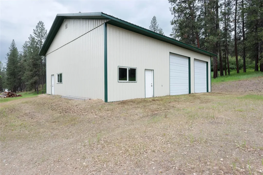 34 Baldy View Lane Plains MT 59859