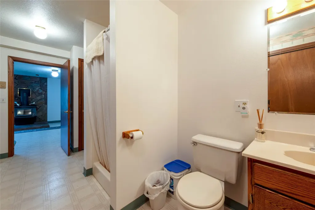 34 Baldy View Lane Plains MT 59859