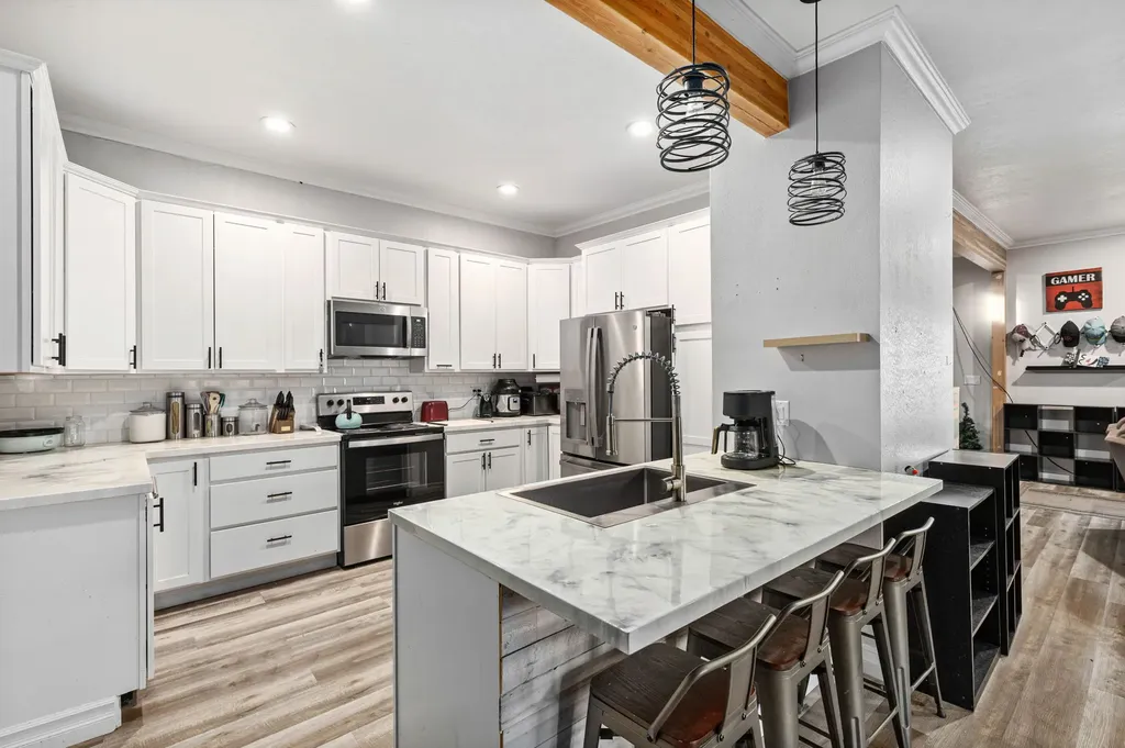 1208 8th Avenue N Great Falls MT 59401