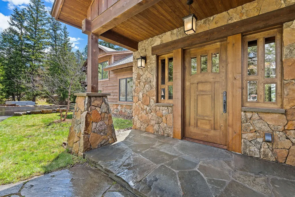 116 Bitterroot Cove Court Marion MT 59925
