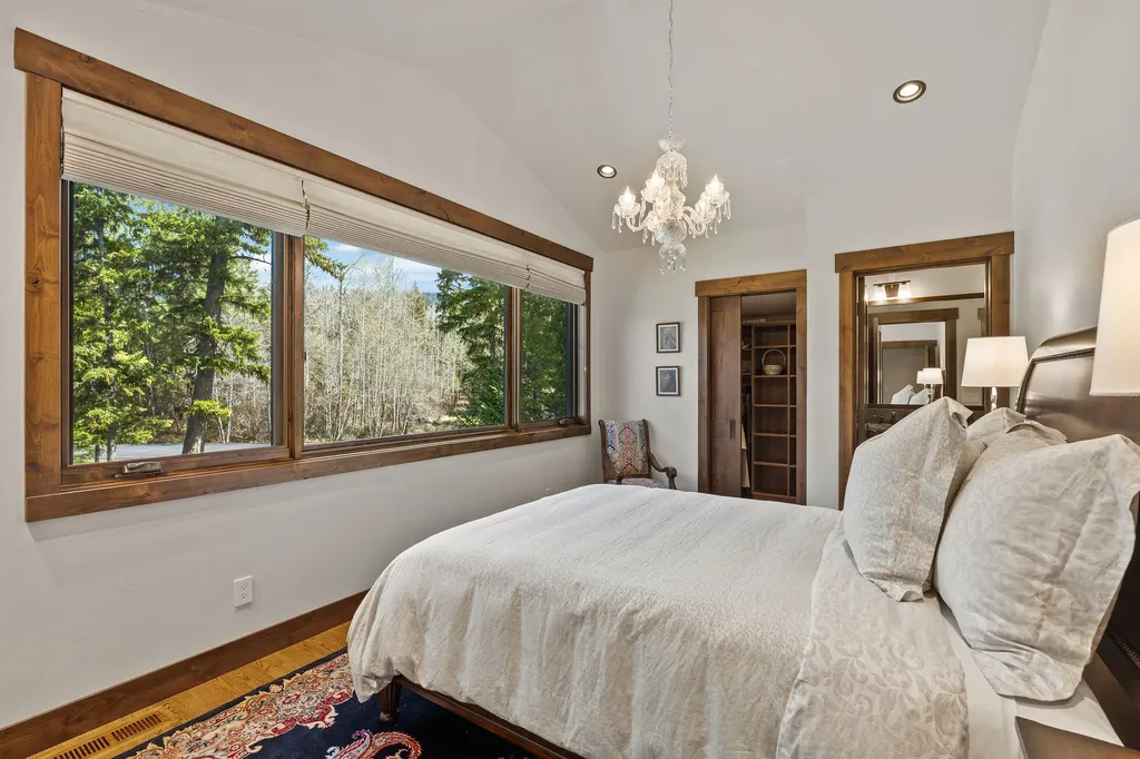 116 Bitterroot Cove Court Marion MT 59925