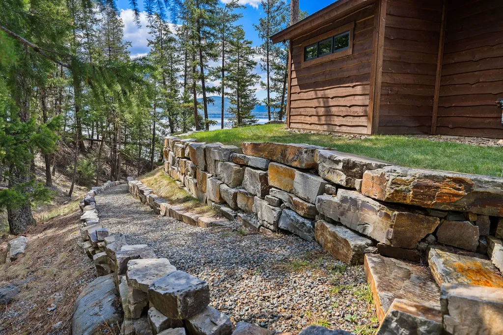 116 Bitterroot Cove Court Marion MT 59925