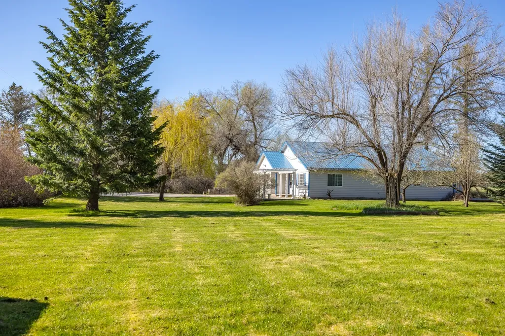 4280 Trumble Creek Road Columbia Falls MT 59912