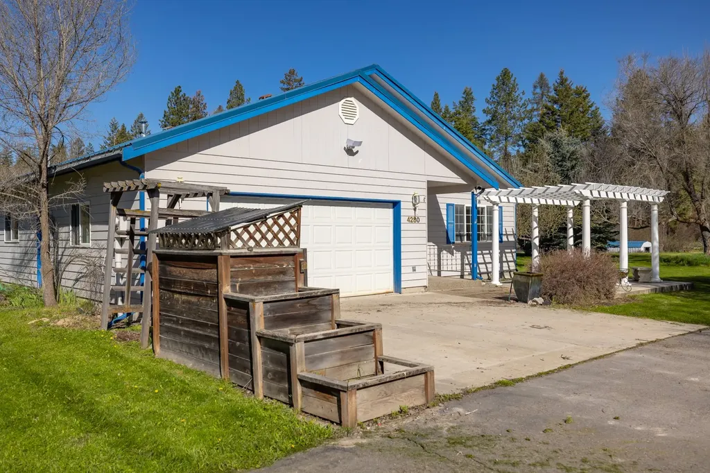 4280 Trumble Creek Road Columbia Falls MT 59912
