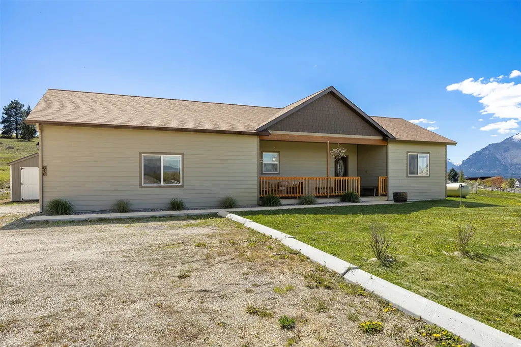 846 Tay Circle Hamilton MT 59840