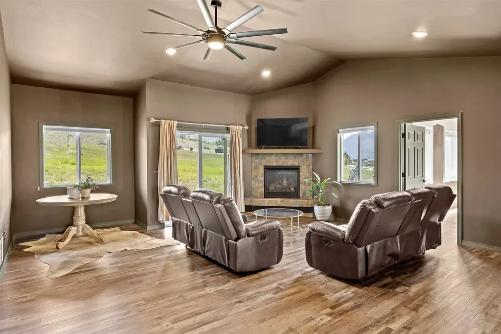 846 Tay Circle Hamilton MT 59840