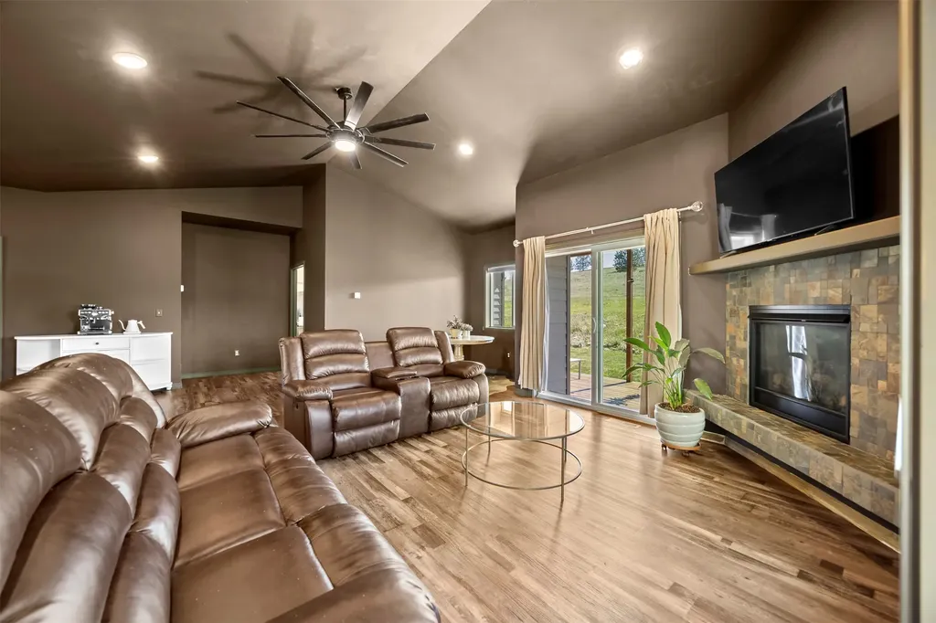 846 Tay Circle Hamilton MT 59840