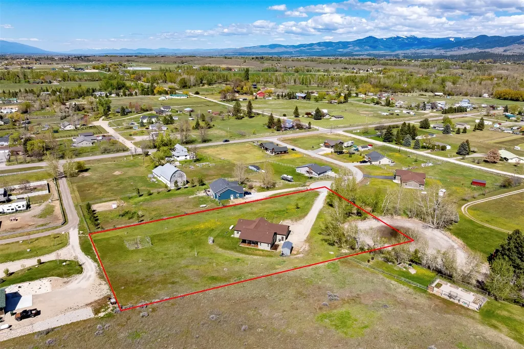 846 Tay Circle Hamilton MT 59840