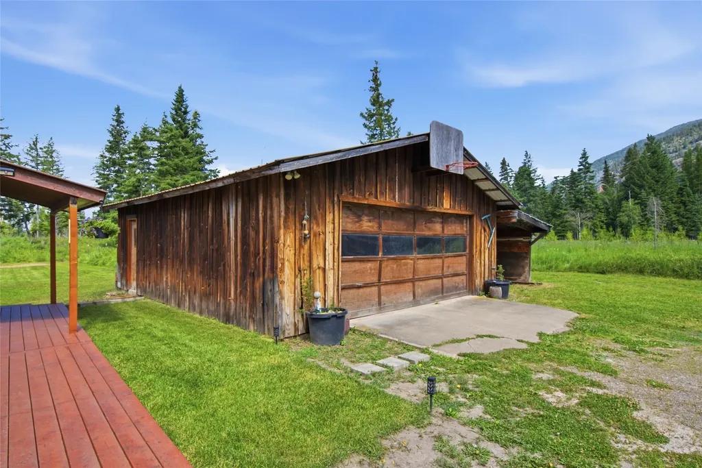 346 Blaine Mountain Road Kalispell MT 59901