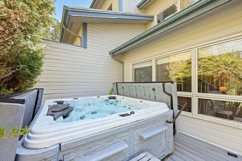 103 Spy Glass Hill Way Columbia Falls MT 59912