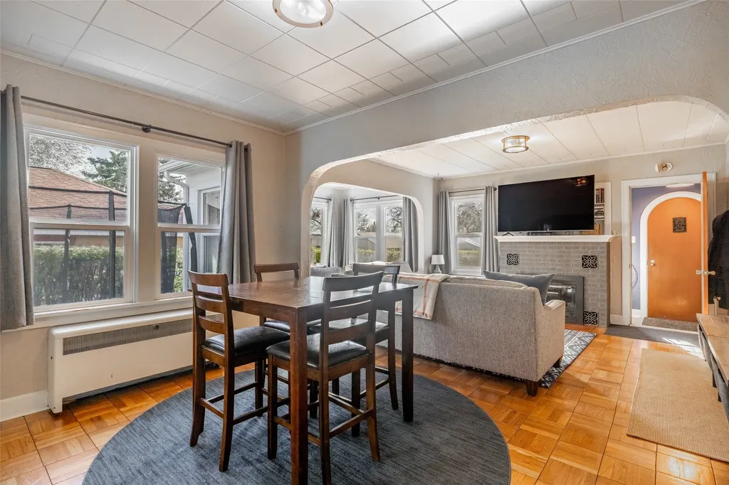 912 Logan Street Helena MT 59601