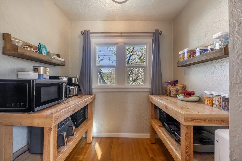 912 Logan Street Helena MT 59601