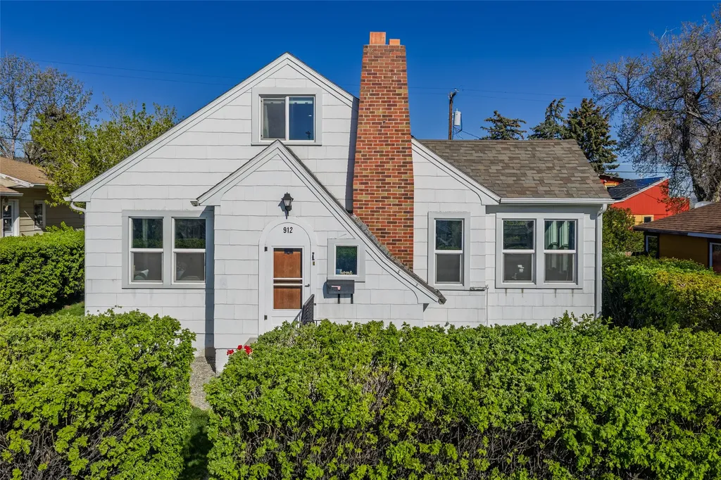 912 Logan Street Helena MT 59601