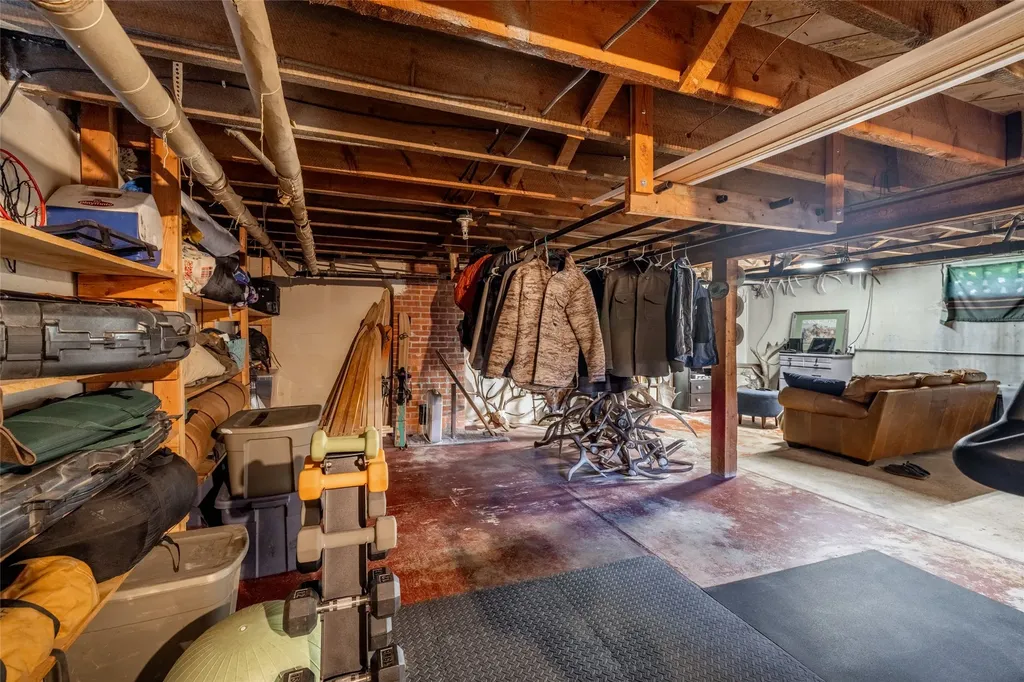 912 Logan Street Helena MT 59601