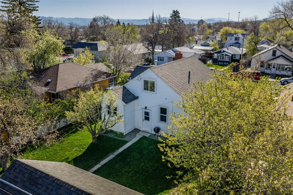 912 Logan Street Helena MT 59601