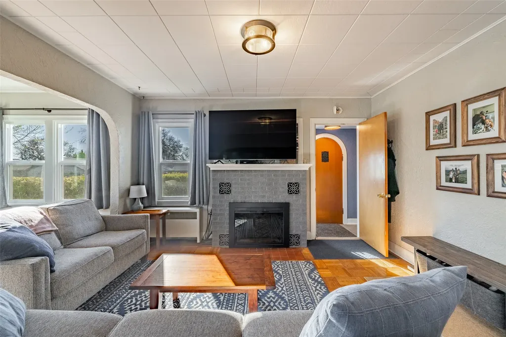 912 Logan Street Helena MT 59601