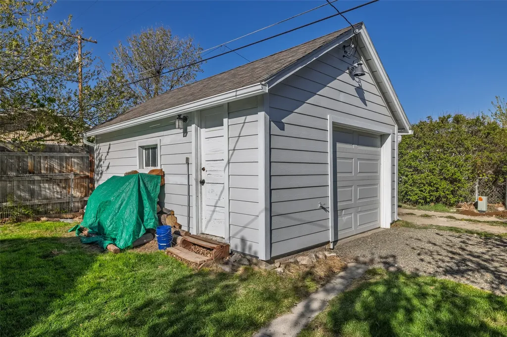 912 Logan Street Helena MT 59601