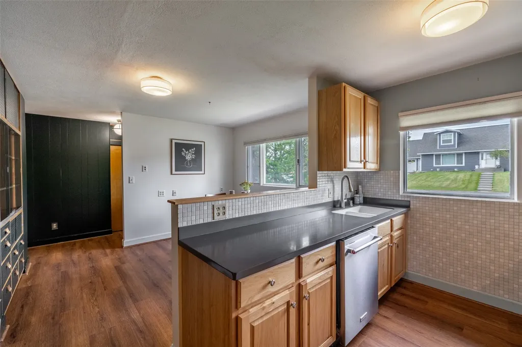 2114 E Broadway Street Helena MT 59601