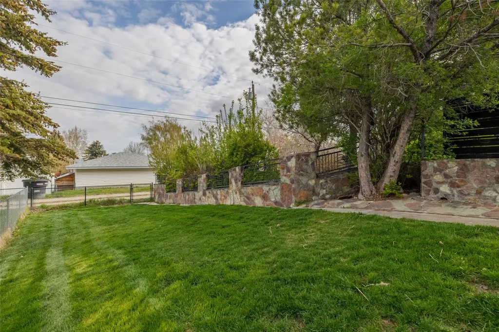 2114 E Broadway Street Helena MT 59601