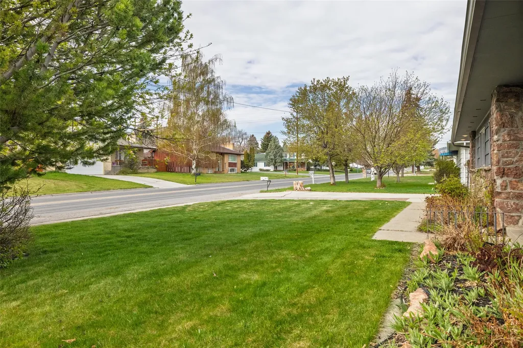 2114 E Broadway Street Helena MT 59601