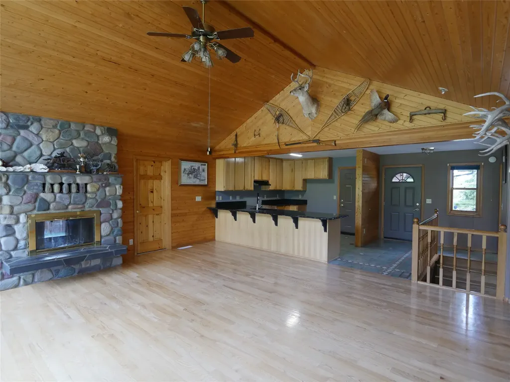 41694 Canal Road Ronan MT 59864