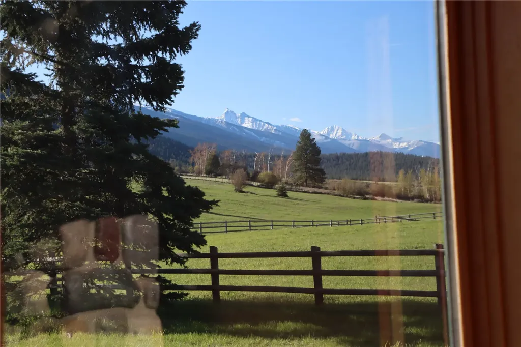 41694 Canal Road Ronan MT 59864