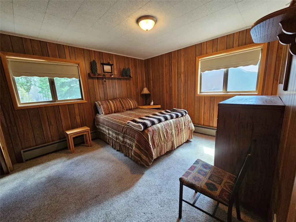 2220 Hogum Creek Road Lincoln MT 59639
