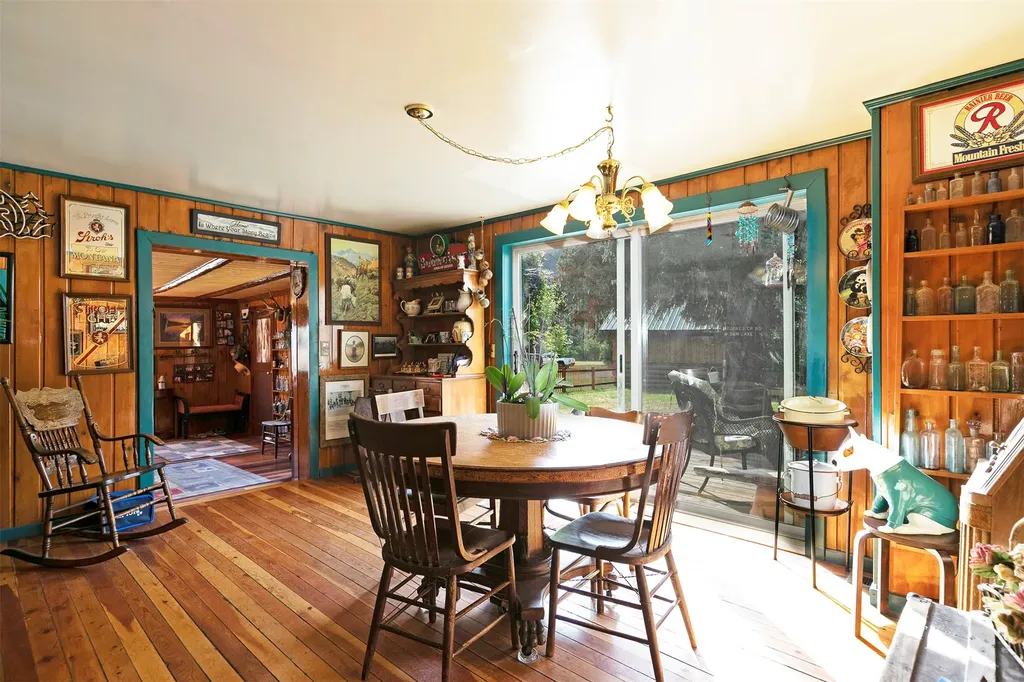 158 Trapper Creek Road Darby MT 59829