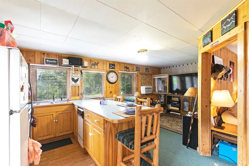 158 Trapper Creek Road Darby MT 59829