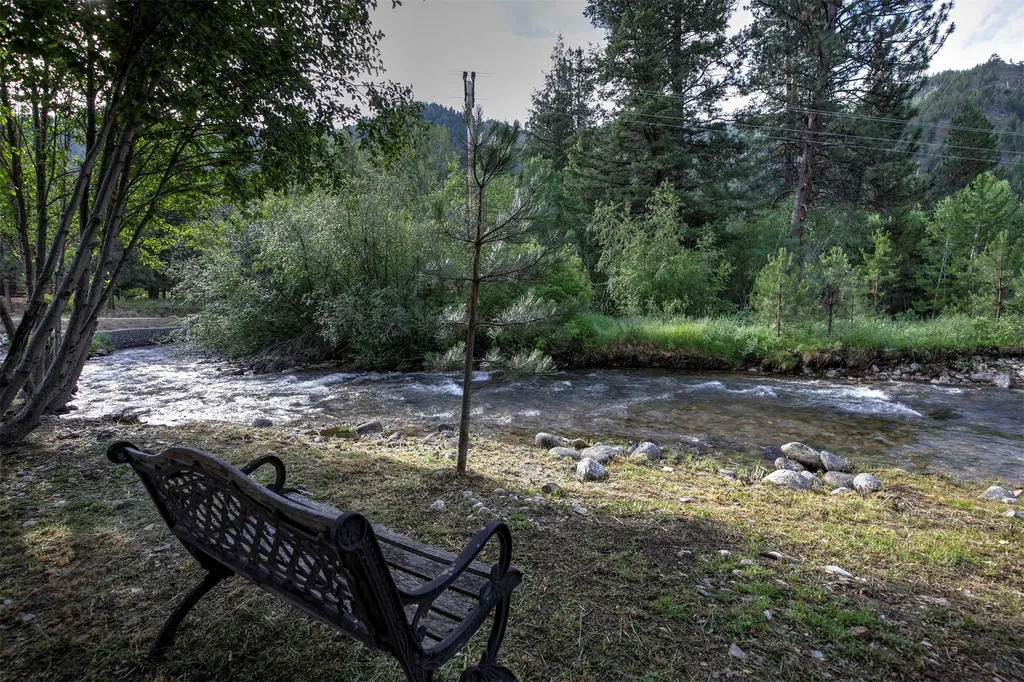 158 Trapper Creek Road Darby MT 59829