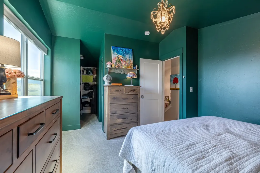4873 Siren Road Missoula MT 59808