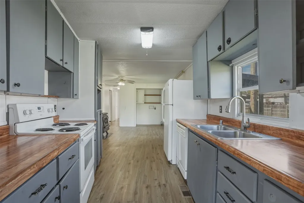 179 B Street N Victor MT 59875