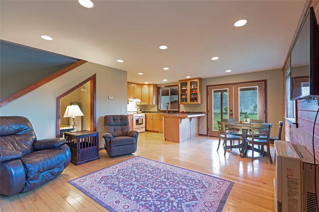 85 Martin Lane Florence MT 59833