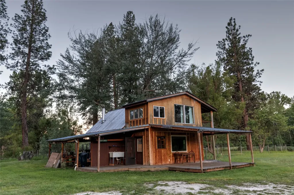 85 Martin Lane Florence MT 59833