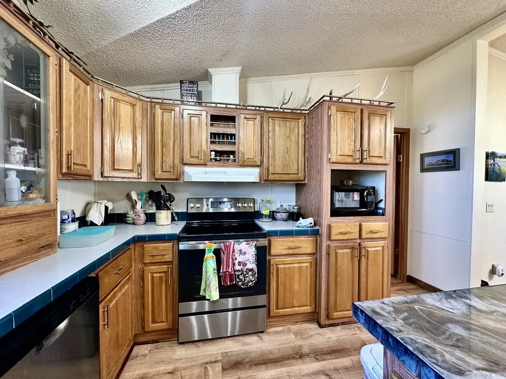 441 Mount Highway 300 Ryegate MT 59074