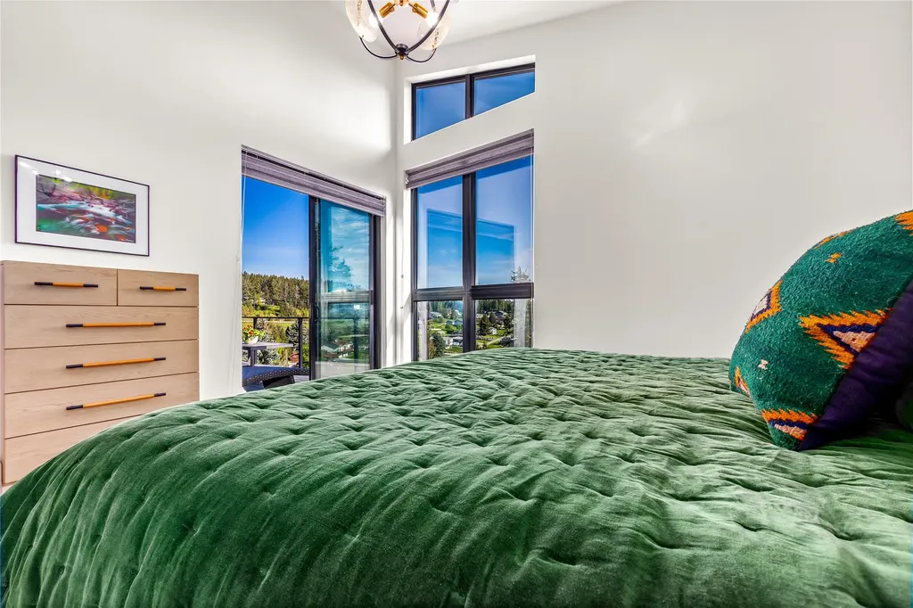49 Shady Pines Lane Lakeside MT 59922
