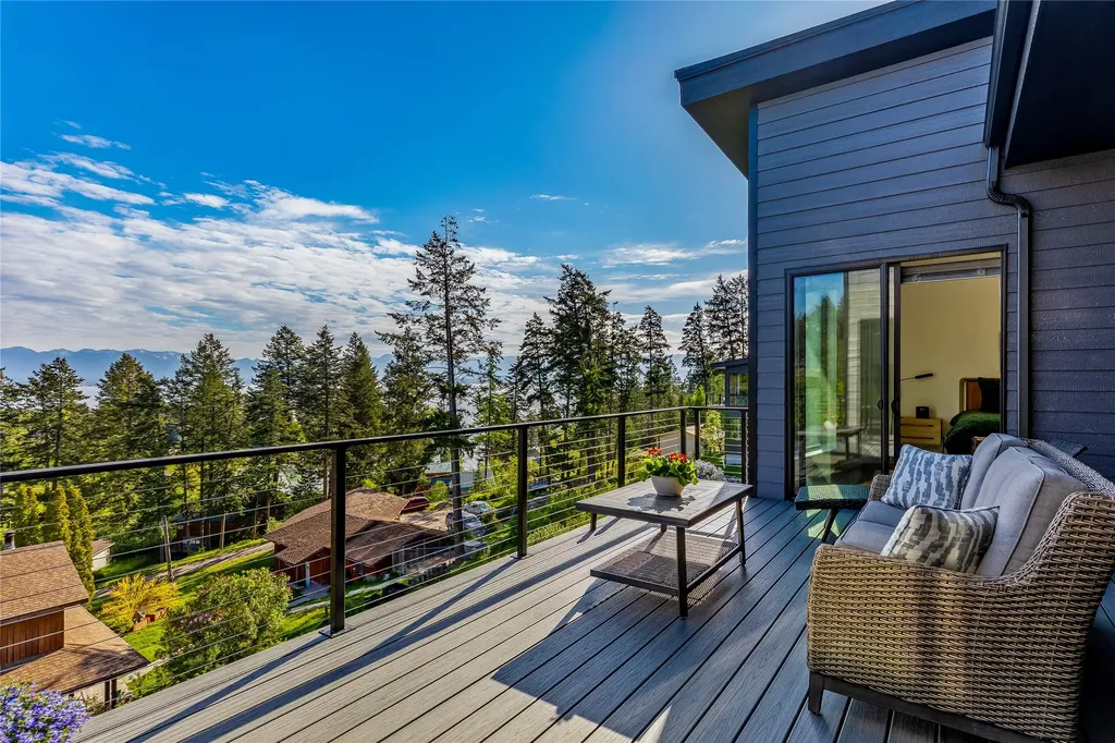 49 Shady Pines Lane Lakeside MT 59922