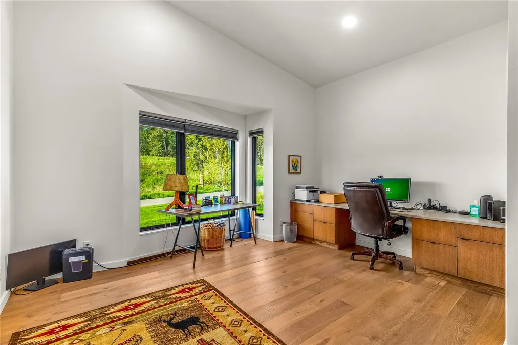 49 Shady Pines Lane Lakeside MT 59922