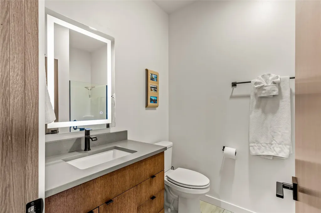 49 Shady Pines Lane Lakeside MT 59922