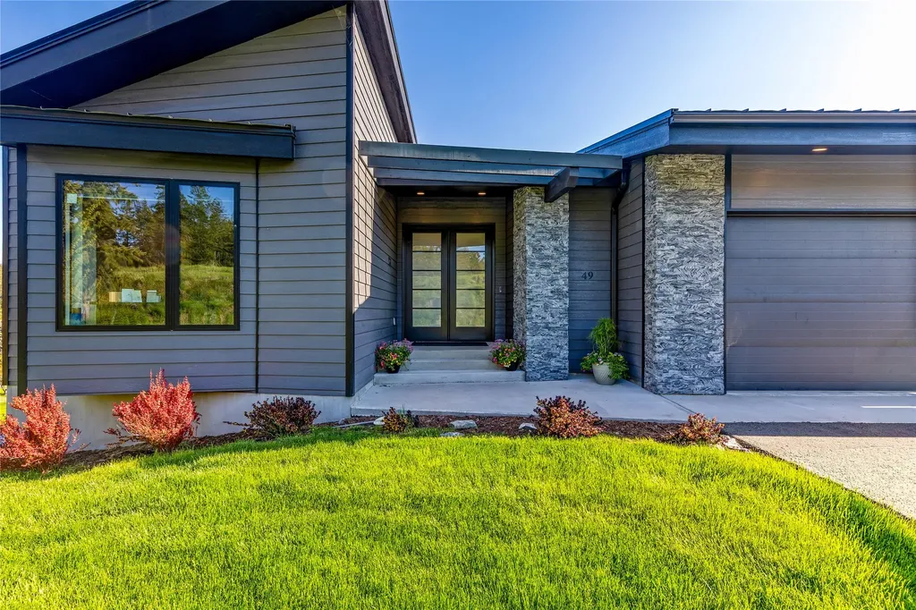 49 Shady Pines Lane Lakeside MT 59922