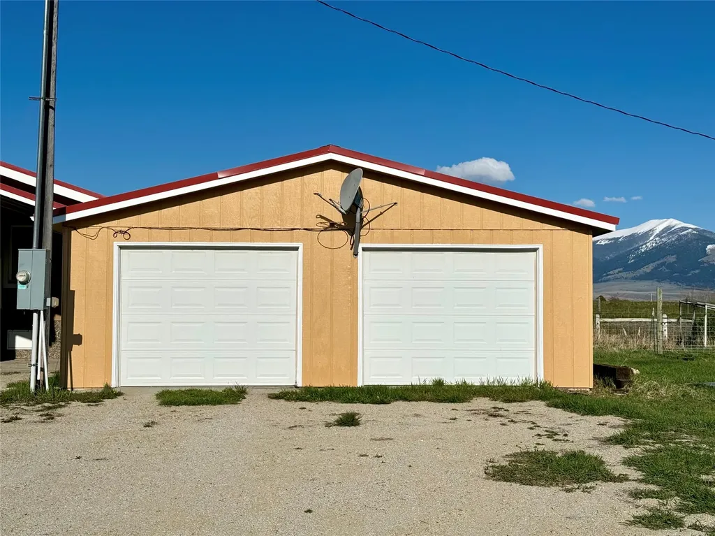 47 Tristan River Lane Deer Lodge MT 59722
