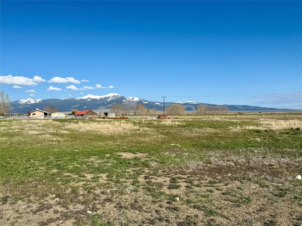 47 Tristan River Lane Deer Lodge MT 59722