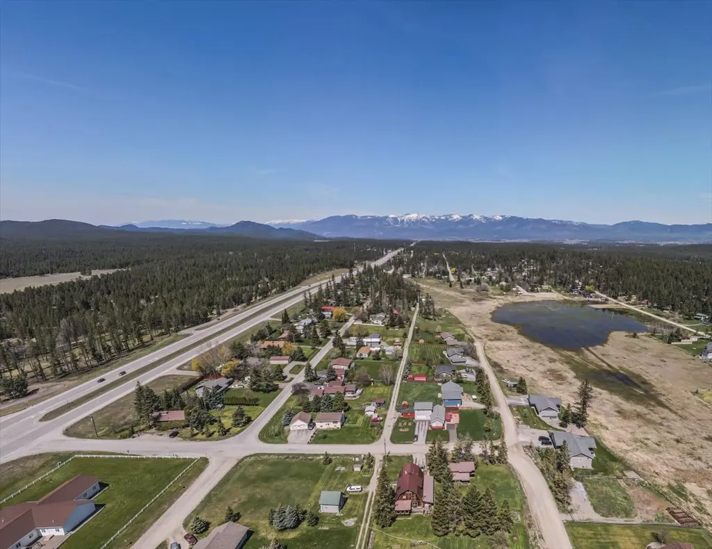 386 Bear Trail Whitefish MT 59937