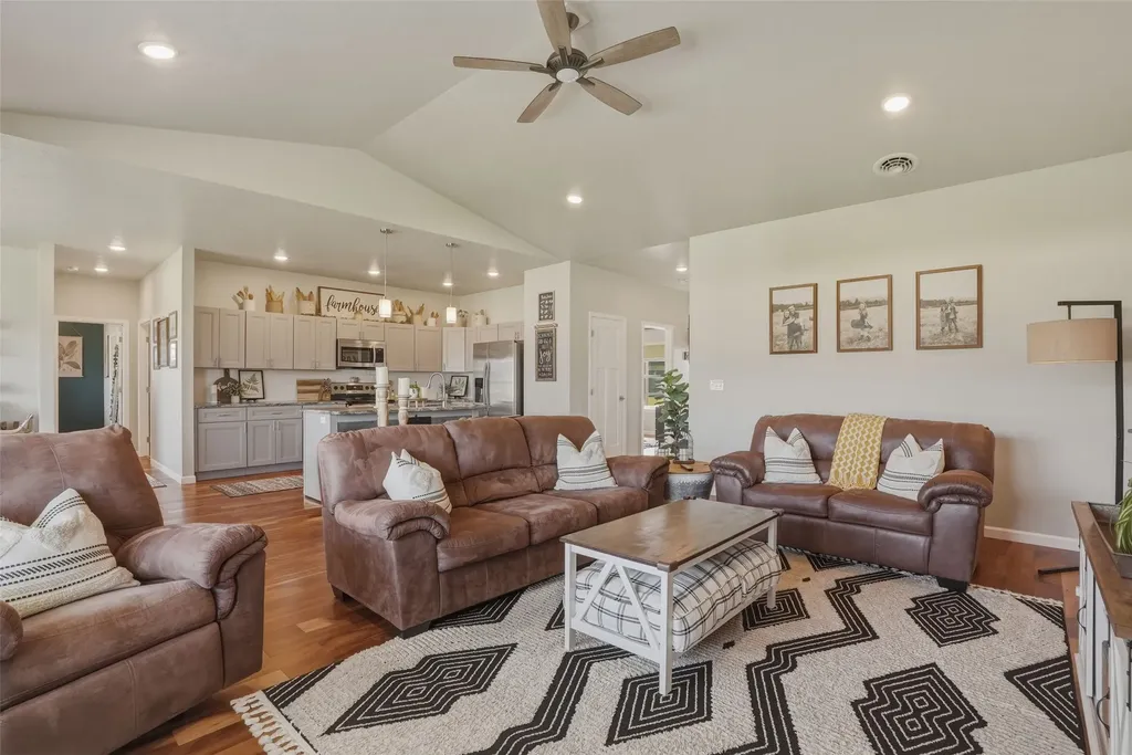 3585 Trading Post Lane Stevensville MT 59870