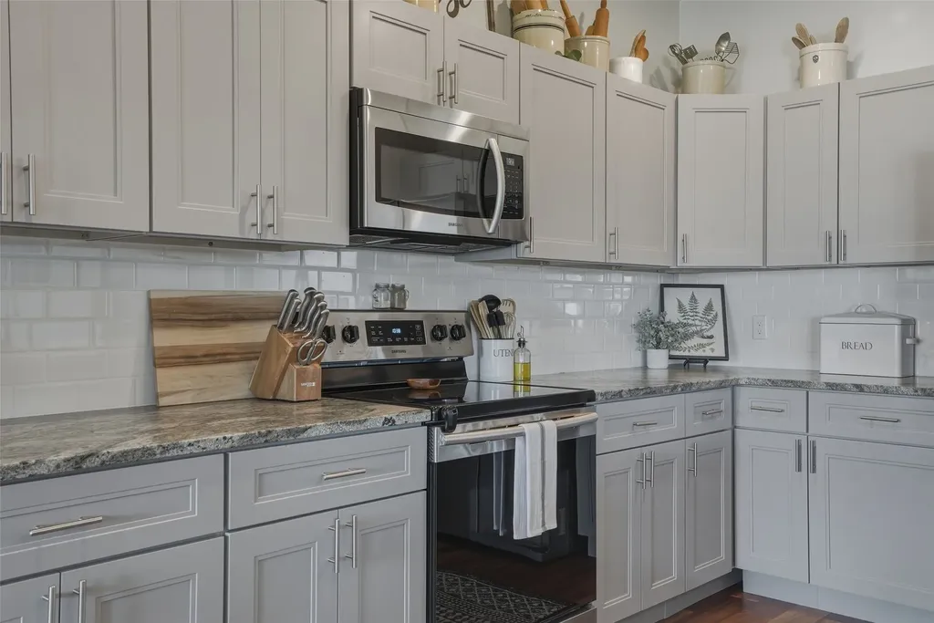 3585 Trading Post Lane Stevensville MT 59870