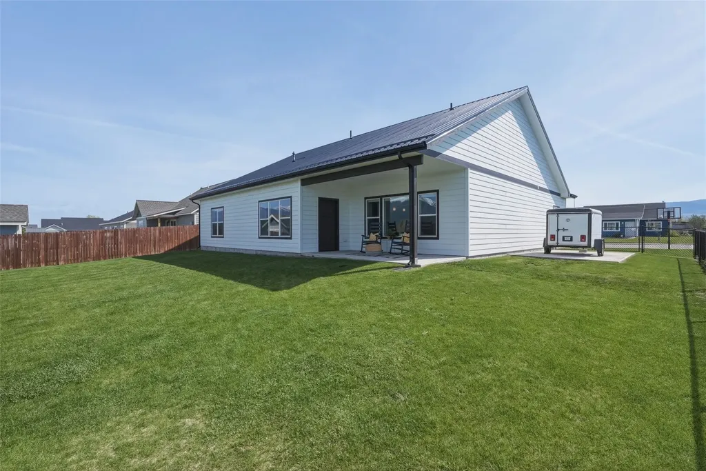 3585 Trading Post Lane Stevensville MT 59870