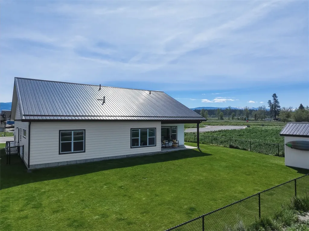 3585 Trading Post Lane Stevensville MT 59870