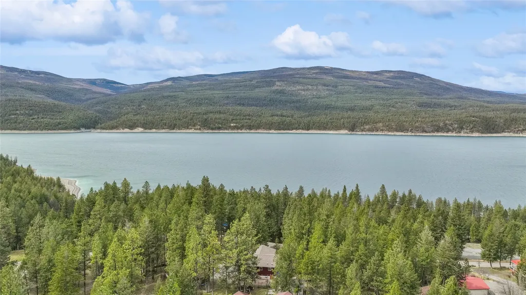 485 Ridge Loop Road Rexford MT 59930