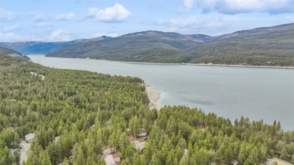 485 Ridge Loop Road Rexford MT 59930