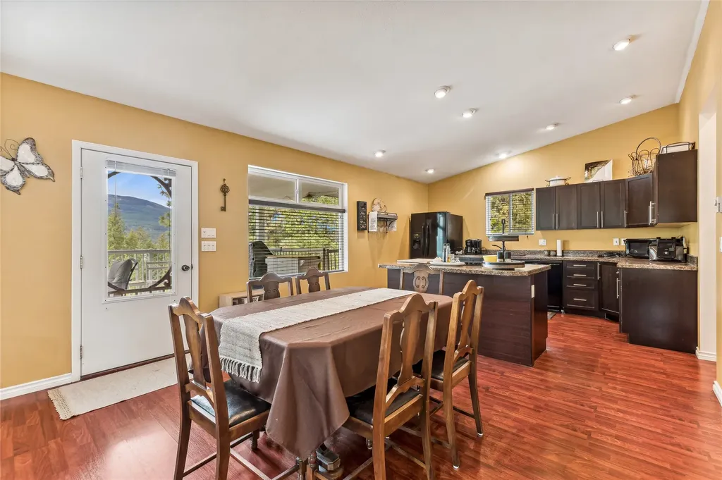 485 Ridge Loop Road Rexford MT 59930